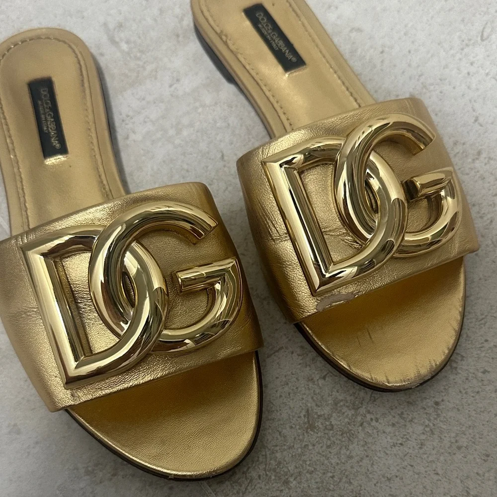 Dolce & Gabbana Metallic Gold Slide Sandals - Picture 2 of 13